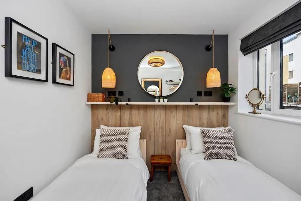 Sunny City Escape 3 Bedroom Apartment L Heart Of 브라이턴